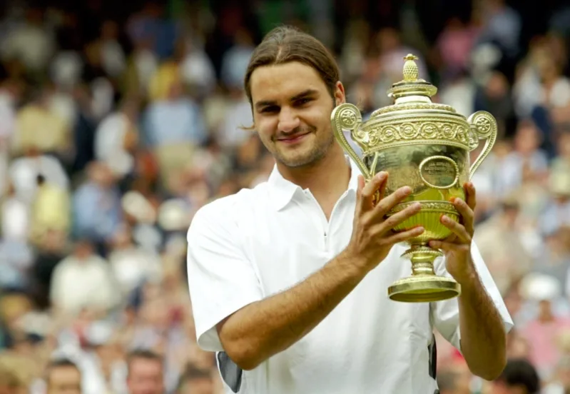 Nhiều huyền thoại tennis đã tạo nên những khoảnh khắc đáng nhớ tại Wimbledon