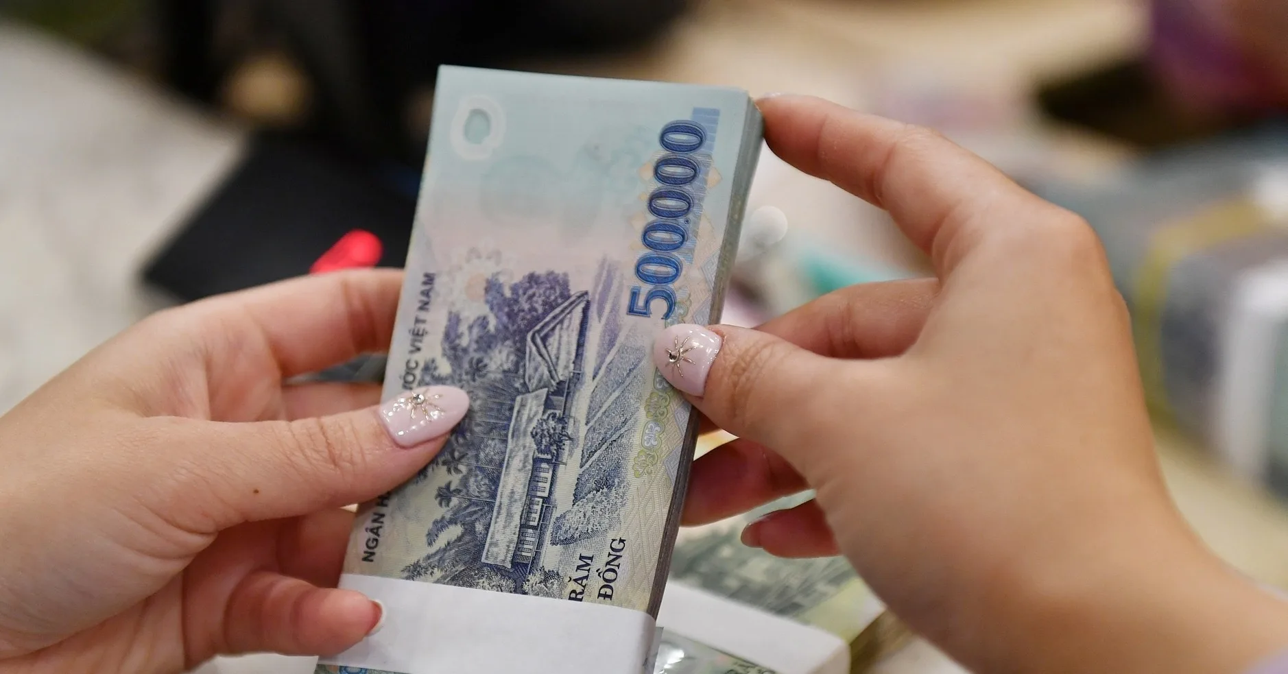 thuế thu nhập cá nhân là bao nhiêu